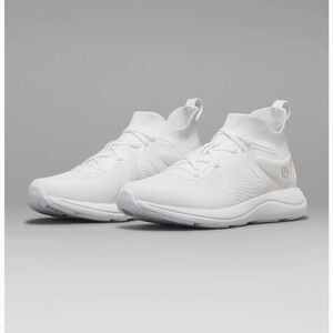 Women's Chargefeel 2 Mid Workout Shoe